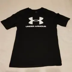 アンダーアーマー 半袖Tシャツ　黒