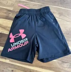 アンダーアーマー　ハーフパンツ