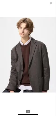 UNIQLO　テーラードジャケット