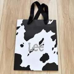 Item thumbnail for item b78c1228-d89a-49b3-b07c-7bfee4cd8322