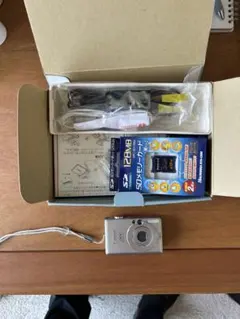 Canon IXY 50 Digital シルバー 128MB SDカード付き