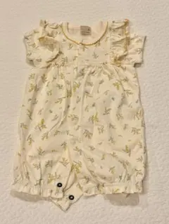 花柄ロンパース フリル付き 70㎝　petit main