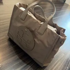 トリーバーチ　ベージュ ナイロントートバッグ ロゴ