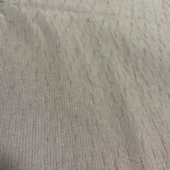 グレージュの細かい織り目生地　約123cm幅×142cm