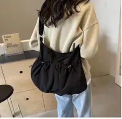 ナイロン ドロスト ショルダーバッグ ブラック ドローストロング 大容量