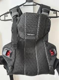 ベビービョルン 抱っこひもHARMONY ブラック　ハーモニー　保証あり