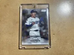 【超希少】Epoch 2023 山本由伸　GEM 24シリ　ジャージナンバー Topps75 2026 山本由伸 桜パラレル99シリ ジャージナンバー - メルカリ