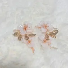 Item thumbnail for item a632d5e5-4837-4b1a-b486-43202d559998