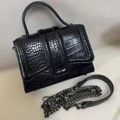 クロコダイル型押し ブラック ショルダーバッグ GRL