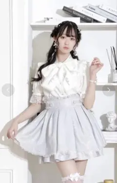 NOEMIE 花柄ジャガードフレアスカート