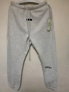 FEAR OF GOD ESSENTIALS スウェットパンツ