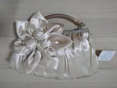 Item thumbnail for item 3dad4db3-bcb5-4af7-84d5-6d371d3fad03