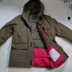 ダウンジャケット