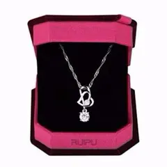 [大好評] ハイセンスなダブルハートネックレスジルコニア　ポーチ付き