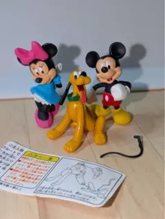 ディズニー　チョコパーティ　チョコエッグ　ミッキー　プルート　ミニー