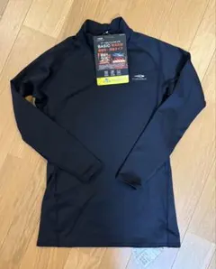 【新品】ティゴラ　保温ハイネックインナーウェア