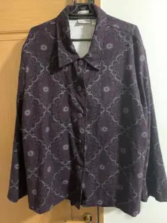 総柄シャツのサムネイル