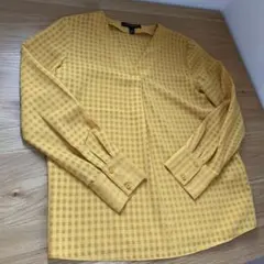 【美品】BANANA REPUBLIC ブラウスのサムネイル