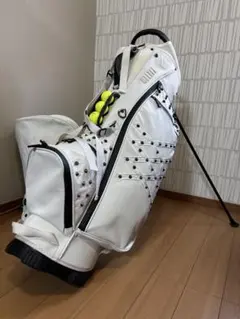 ✴︎新品未使用✴︎ANew スタッズ付きゴルフバッグ ホワイト ✴︎新品未使用✴︎ANew スタッズ付きゴルフバッグ ホワイト