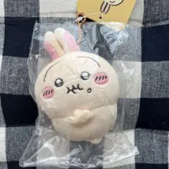 ちいかわ PUN。マスコット うさぎ