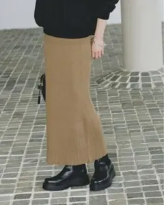 ノーブル　リブニットタイトスカート　カーキ　フリーサイズ