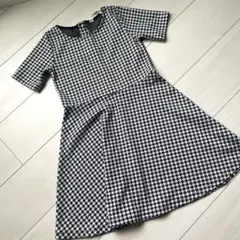 H&M エイチアンドエム☆千鳥格子柄　上品　白黒　モノトーン　ワンピース