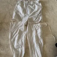 レピピアルマリオ　　reppip 白パンツ　L