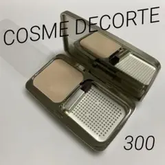 コスメデコルテ　イーブンパーフェクト　パウダーファンデーション　300のサムネイル