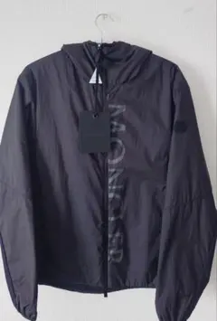 【極美品・未使用品に近い】モンクレール・アントン・ナイロンジャケット・アロハ柄1 極美品・未使用品に近い】モンクレール・アントン・ナイロンジャケット