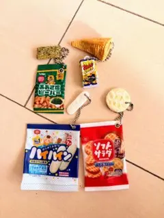 【カプセルトイ 】お菓子４種セット