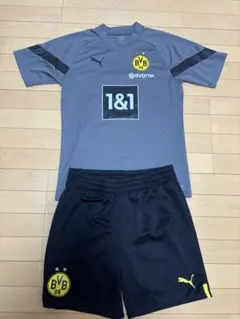 Puma ドルトムント　22-23 上下ウェアセット