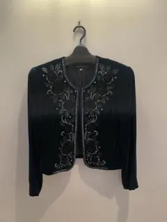 ダークブルー 刺繍入り ノーカラージャケットセット