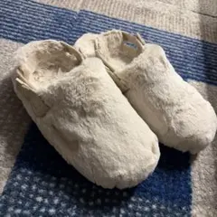 ナイキ　カームSE ファーサンダル　ミュールのサムネイル