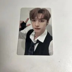 Item thumbnail for item b8219aa6-4bb5-45ce-ad13-aae74e7cf0f3