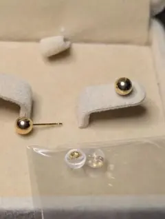 K18 5mm ボールピアス