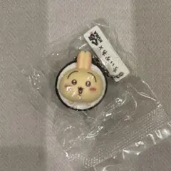 ちいかわ × くら寿司 コラボ キーホルダー ウサギ - メルカリ