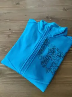 アディダス　ジャージ上