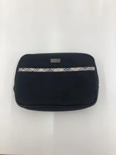 BURBERRY ブラック ポーチ 中型　ハンカチセット