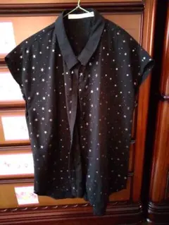 ❤️FRAMES Ray Cassin シルバー星柄 半袖シャツ✨のサムネイル