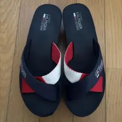 TOMMY HILFIGER サンダルのサムネイル