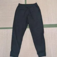 ウルトラストレッチアクティブジョガーパンツ（丈標準66～72cm）Mサイズ
