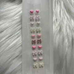 耳ツボジュエリー カラフルリボンハート