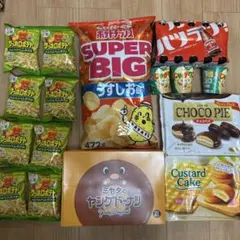 ジ*ニ様 お菓子まとめ売り　オロナミンC LOTTEチョコパイ　ポテトチップスのサムネイル