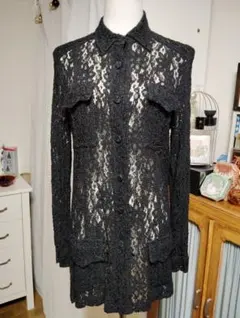美品】MARC JACOBS 総レース シアーブラウス ブラック 長袖 - メルカリ