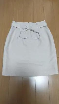 プロポーション　スカート　オフホワイト　ベージュ
