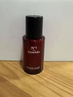 CHANEL N°1 de CHANEL 美容液 30ml