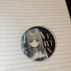 リバース：1999 *雨の再構築*シリーズ 変則キャラクター缶バッジ ヴェルティ