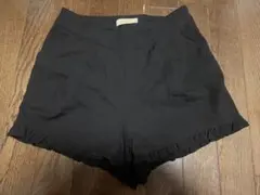 titty&Co. ブラック ハイウエスト ショートパンツ フリル