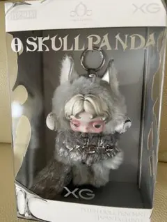 POP MART SKULLPANDA XG ぬいぐるみペンダント - メルカリ