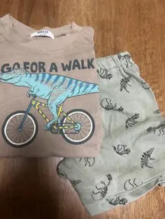 恐竜デザイン ベビーパジャマ サイズ90